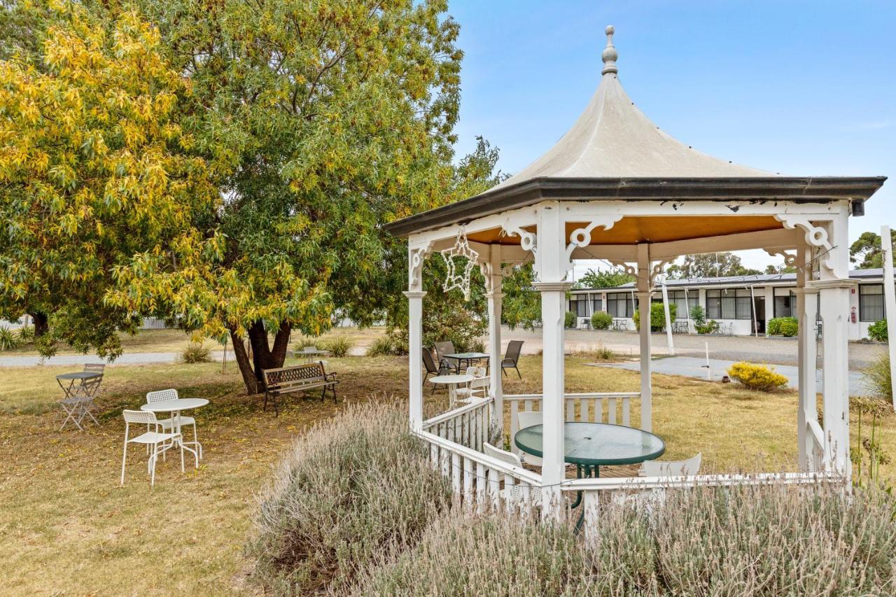 Gazebo Motor - 3* Strathmerton