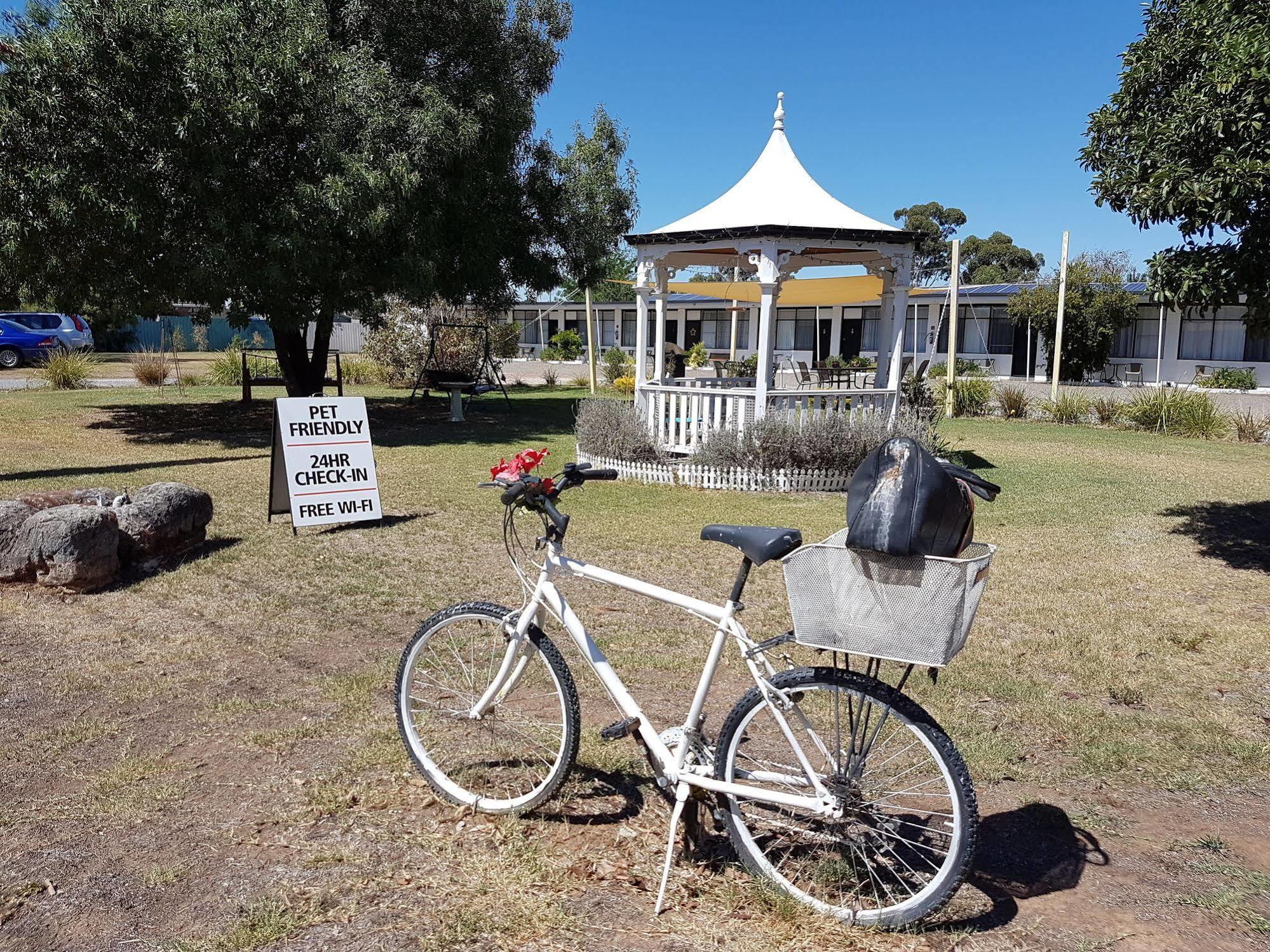 Gazebo Motor - Strathmerton